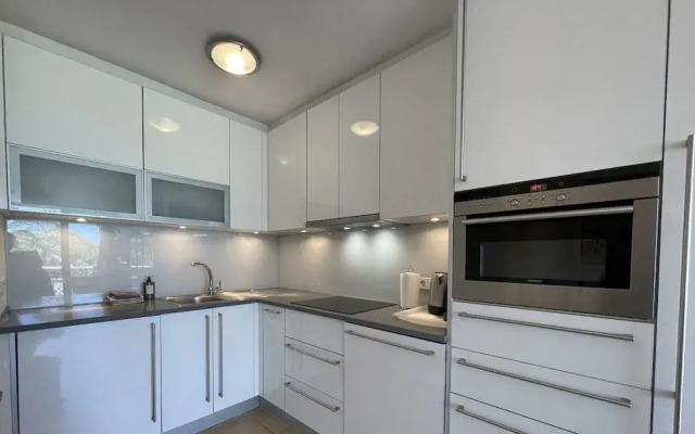 Beautiful Apartment With View