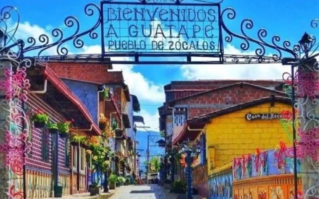 Edificio Avenida Malecon