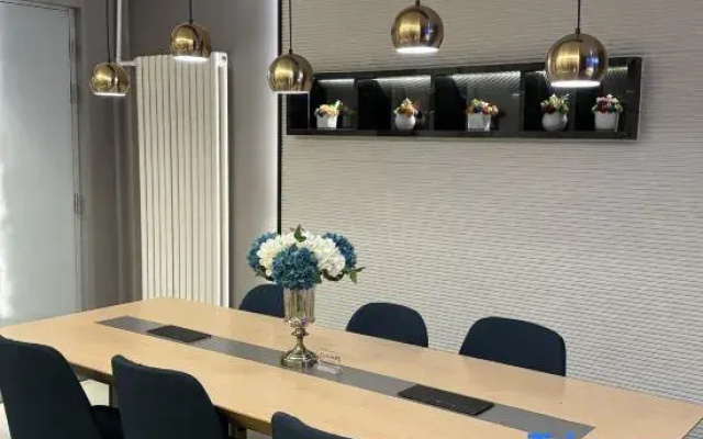 Homeinn Selected Hotel (Beijing Zhongguancun Suzhou Bridge Subway Station)