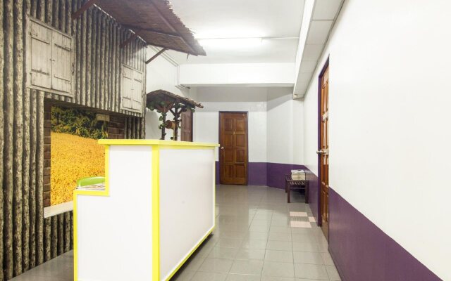 OYO 880 Hotel Purple Town