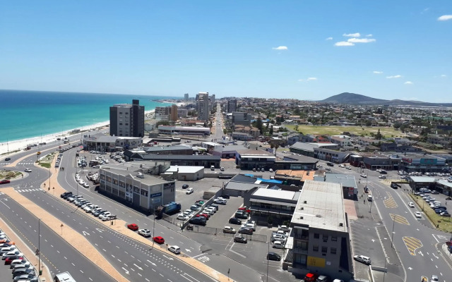 Blouberg Dolphin Inn