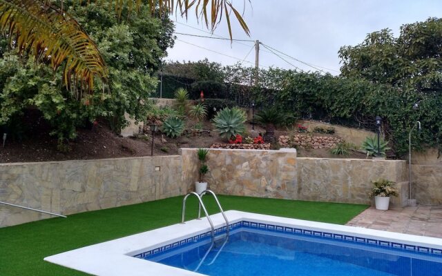 Rustic Villa in Lopera with Terrace