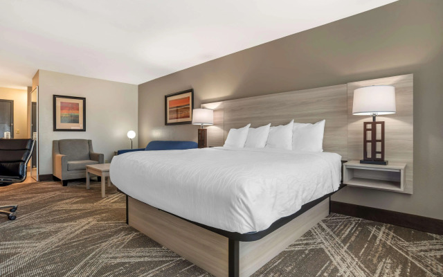 Best Western Plus Jackson Downtown Coliseum