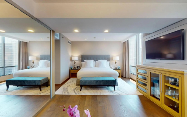Marquis Sky Suites