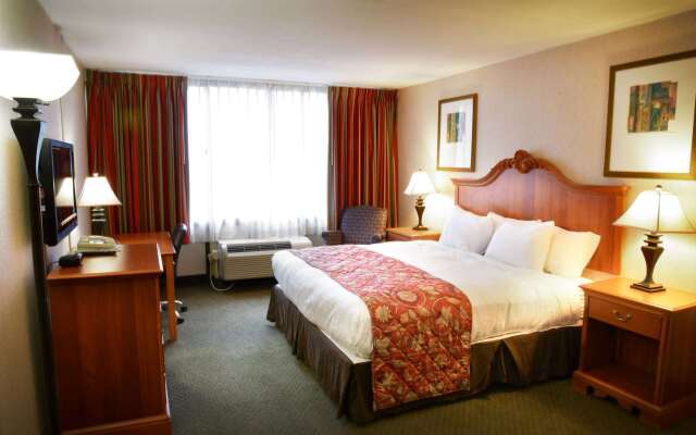 Ramada by Wyndham Triangle/Quantico