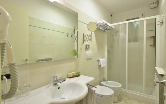 Hotel Liliana Diano Marina