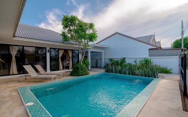 Great Green B Pool Villa