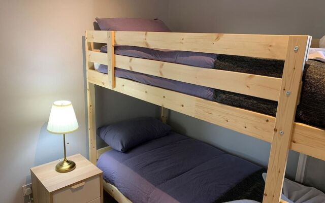 Donatello Rooms Aldgate