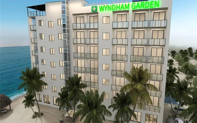 Wyndham Garden Wailoaloa Beach Fiji