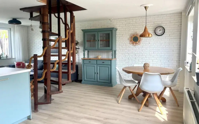 Relaxing Holiday Home Near Beach