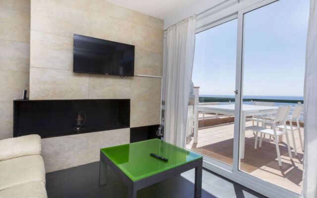 Holiday Home Punta Aromir