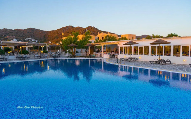 Mikri Vigla Hotel Beach Resort