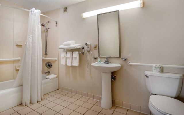 Quality Inn Baton Rouge East I-12