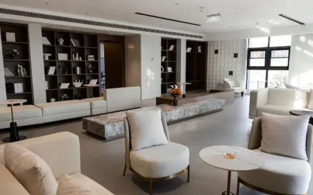 Vienna Classic Hotel (Gongyi City Government)