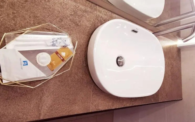 GOLDLAND Luxury Pool Villa Pattaya Walking Street 8 Bedrooms