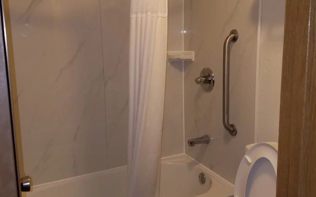 Quality Inn New River