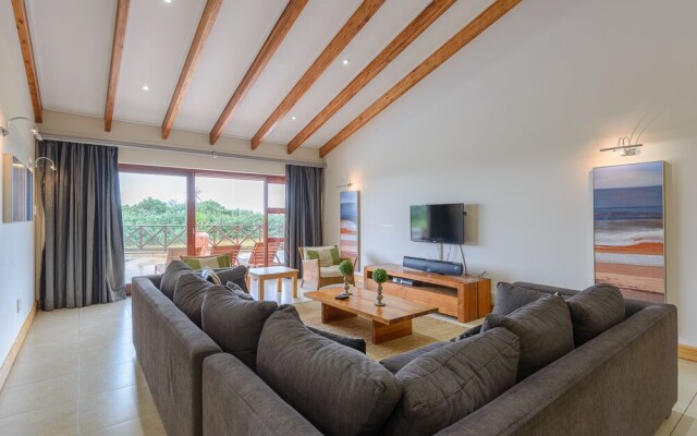 San Lameer Villa Rentals 14407