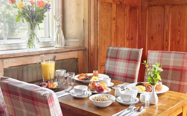 Tennant Arms Hotel