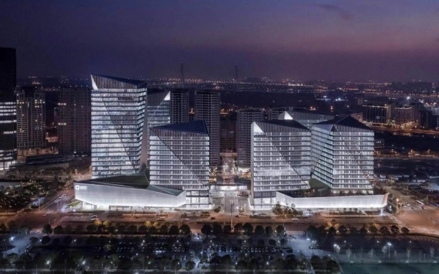Yitel Collection (Shanghai Qiantan Sanlin world Creative Park) Road)