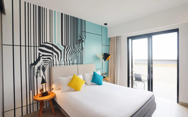 Kamaniiya Petitenget Seminyak
