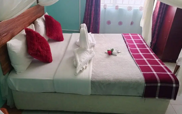 The Great Turk Reef Hotel-Lodwar