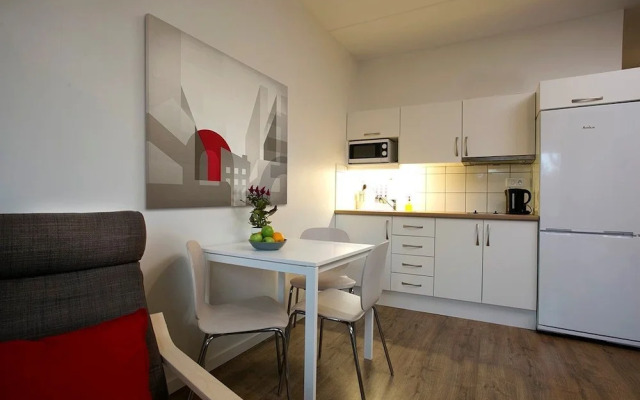 Part-Time Home Hotel Rotebro Station