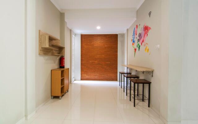 OYO 195 Stay @h Guesthouse