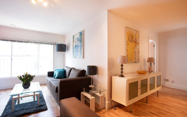 Rest & Recharge Regents CT 2bed Sleeps 7