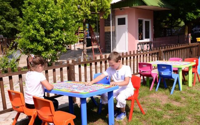 Evcek Bungalov