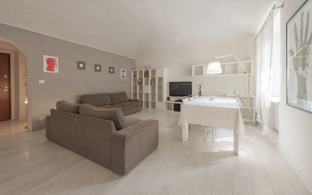 Porta Nuova Apt X6 with Balcony