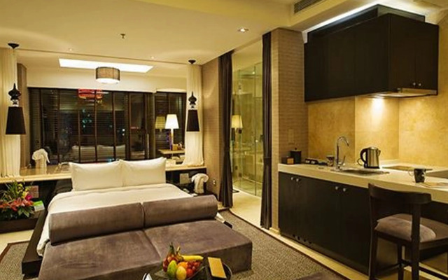 Le Parker International Hotel