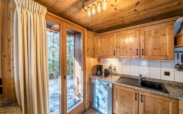 Olea - Chalet With Jacuzzi And Beautiful Garden