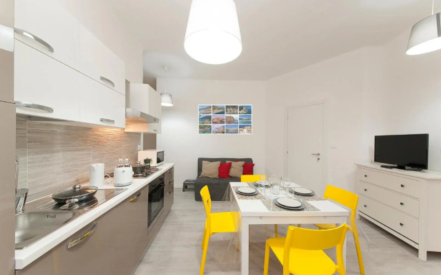 LE TORRI Riviera-Holiday