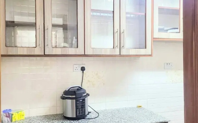 Elegant Urban Hideaway- 2 Bedroom Near Kilimani