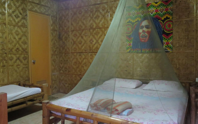 Mystic Divers Guesthouse