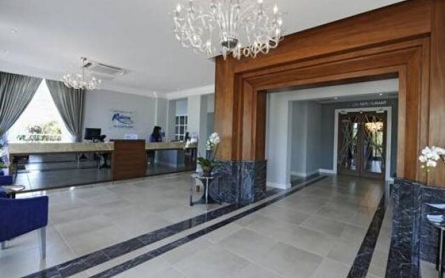 Riviera Hotel