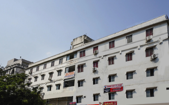 SPOT ON Hotel Hyderabad Continental
