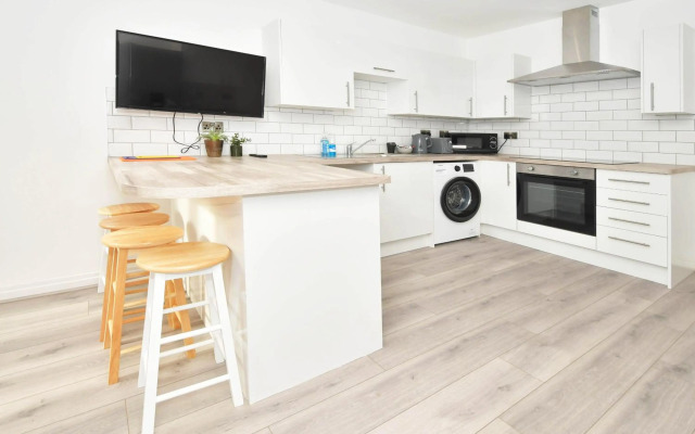 Townhouse@ 147 Westminster Street Crewe
