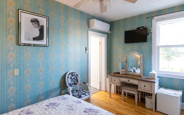 Prince Street Suites