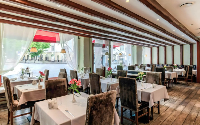 Rixwell Collection Savoy Boutique Hotel