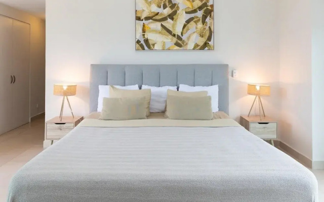 The Golf-view Condo by Acomodo