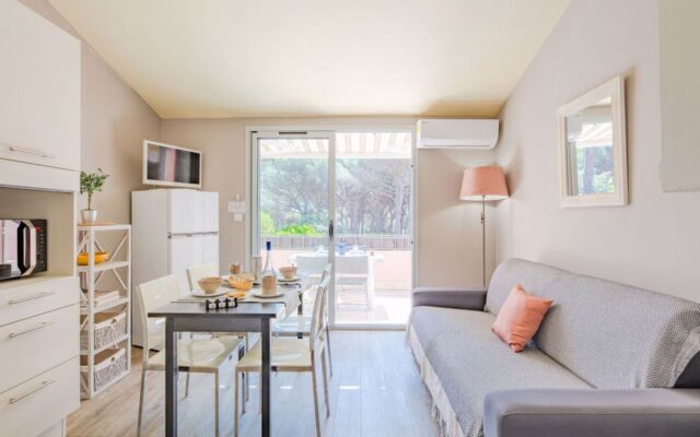 Le Thalassa 1