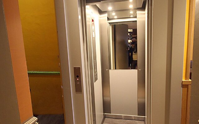 Hotel Derby MERODE