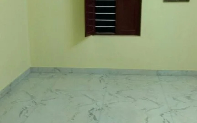 Raghavi Tourist Home