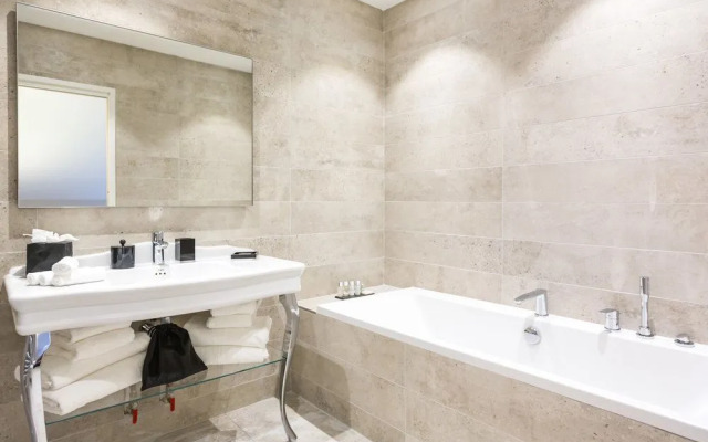Palais Saleya Apartment & Suite