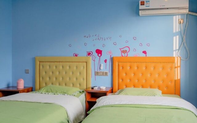Zhangjiajie Memeda Theme Hotel
