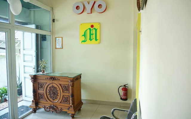 OYO 733 Mina Homestay