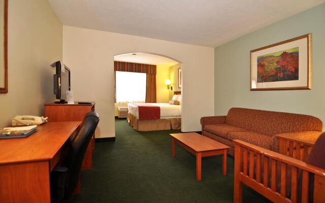 Best Western Plus Eagleridge Inn & Suites