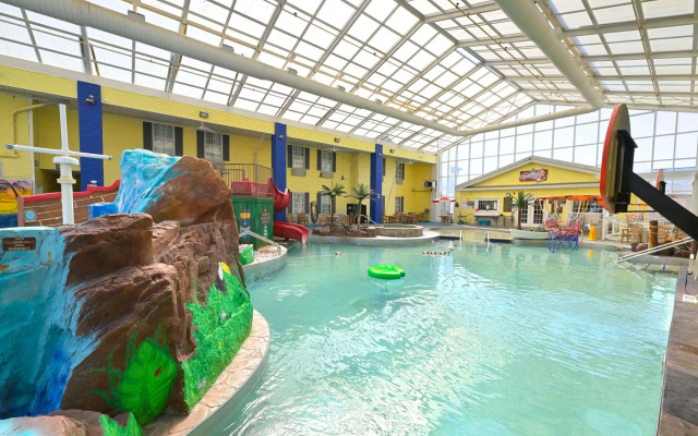 Comfort Inn Splash Harbor