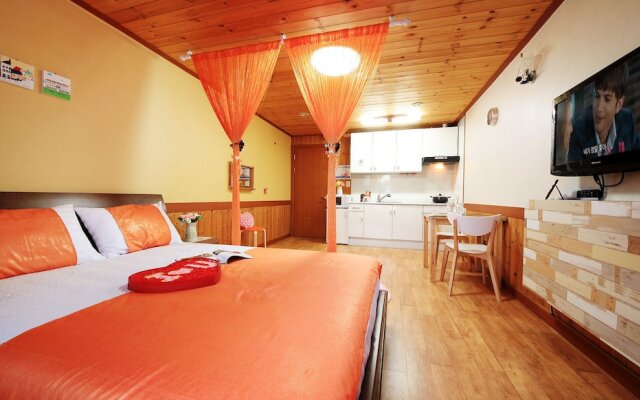 Gangneung Lakeview Pension